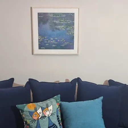 Acharavi Serenity Cozy Nyaraló *